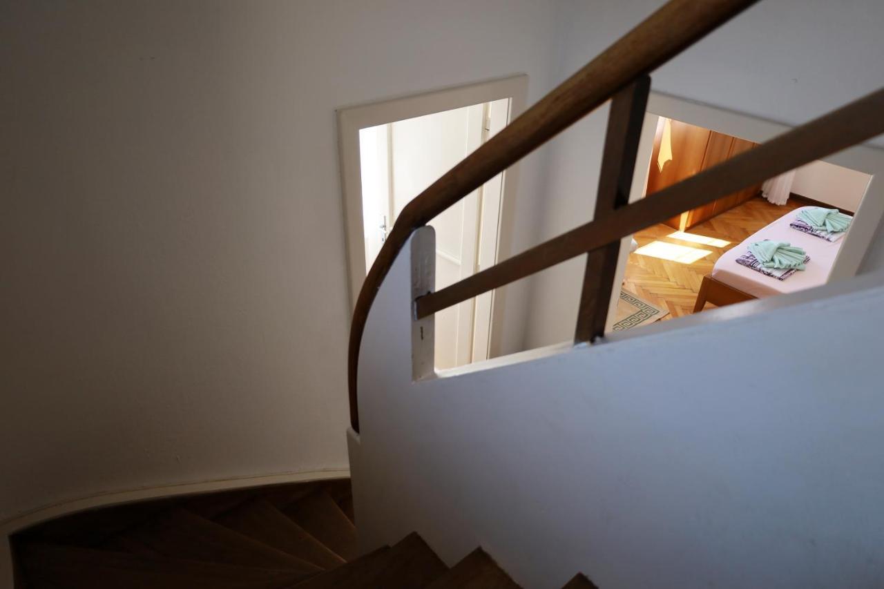 Apartman Dajana Supetar Exterior photo